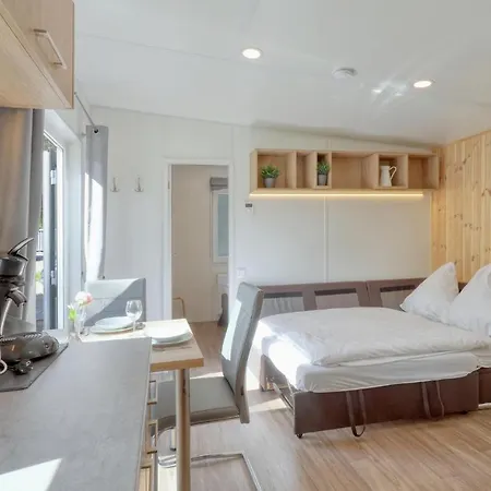 Tiny Haus 43 Am Brombachsee Dom wakacyjny